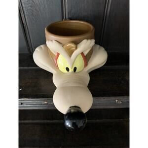 Vintage 1992 Looney Tunes Wile E Coyote Plastic Head Mug Promotional Partner EUC